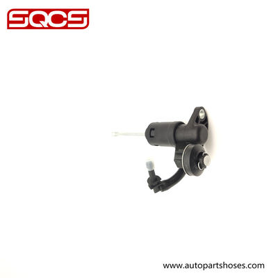 8E1721401AJ Płyta dociskowa RS4 i tarcza sprzęgła AUDI A4 B6 Główny cylinder sprzęgła B7